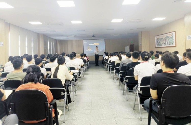 育才樹(shù)人，輔弼共興——組織增長(zhǎng)之打造左膀右臂專題培訓(xùn)